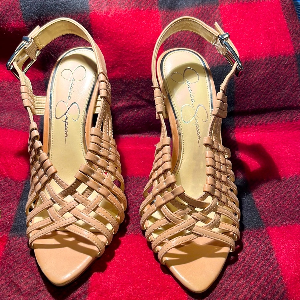Jessica Simpson size 6B shoes Buff, leather, 4 inch heel, sandal